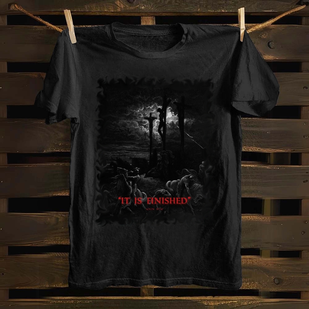 Prayer Before The CrossCotton T-shiryt