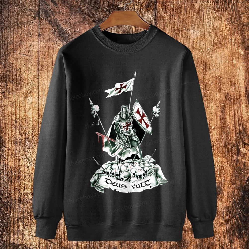 Deus Vult Knight templar with bloody sword on the skulls Cotton Crewneck Sweatshirt