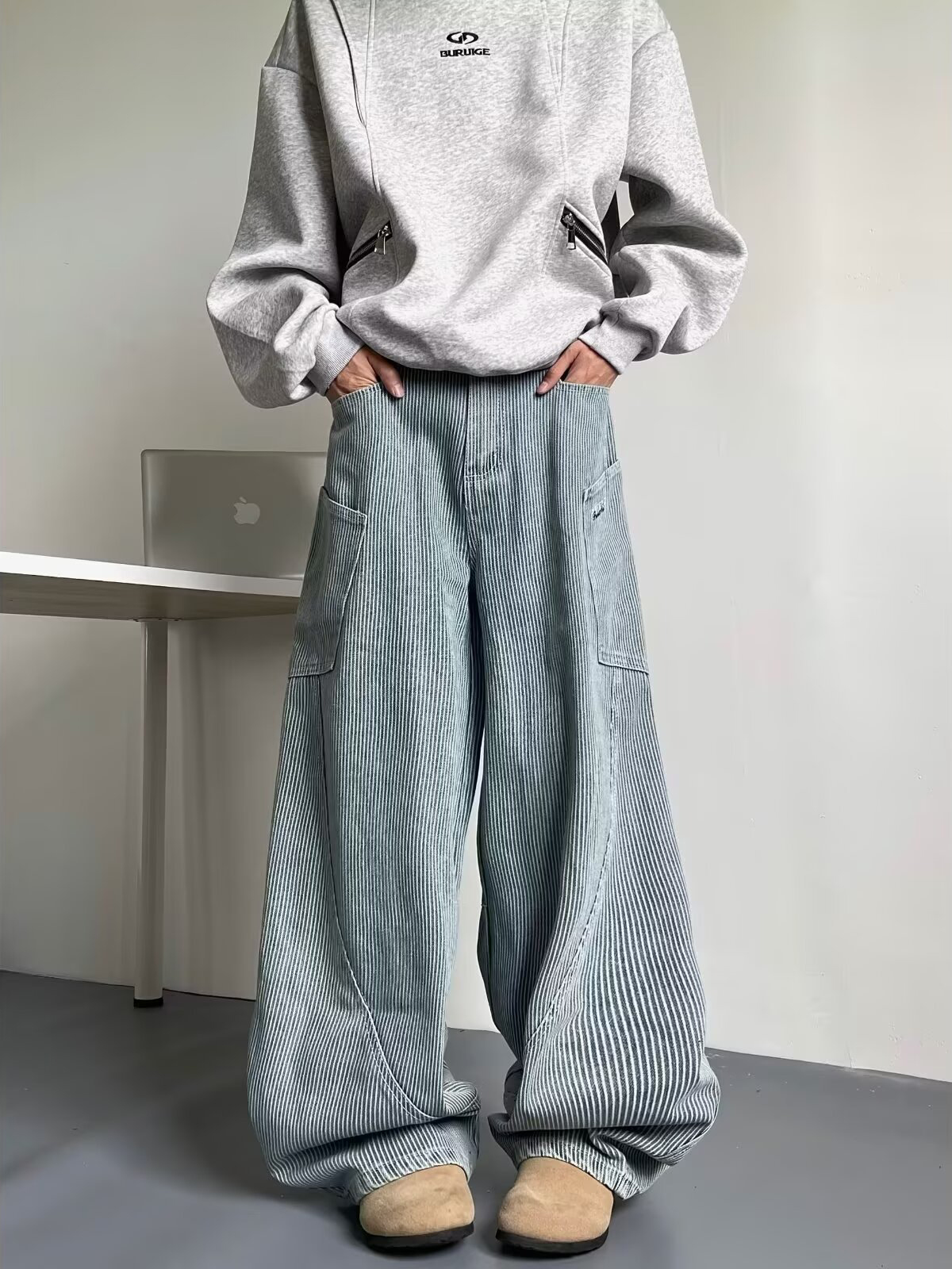 Retro Vertical Striped Wide-leg Jeans