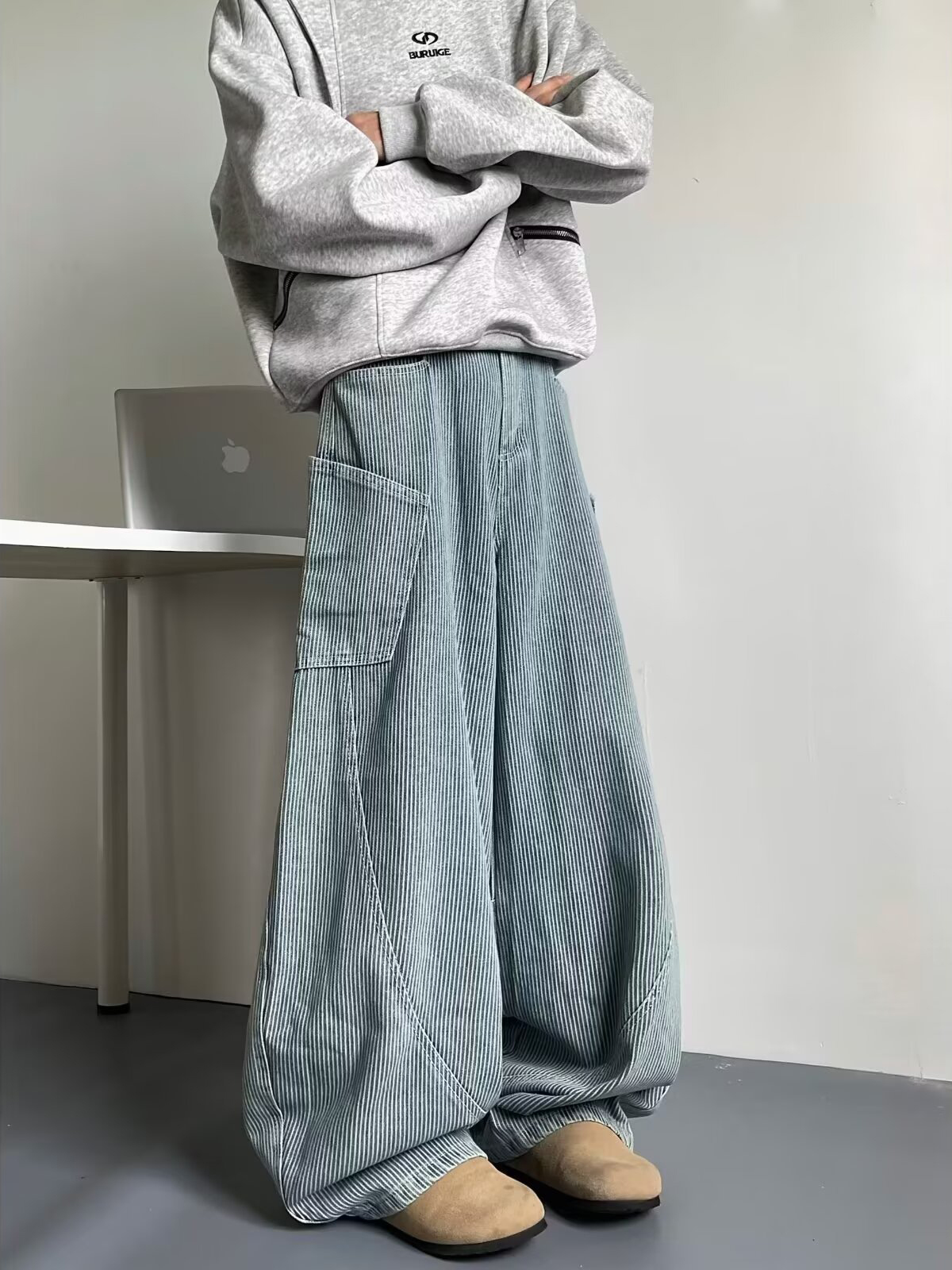 Retro Vertical Striped Wide-leg Jeans