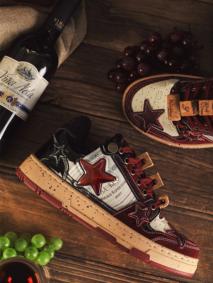 Red Vintage Star Skate Shoes