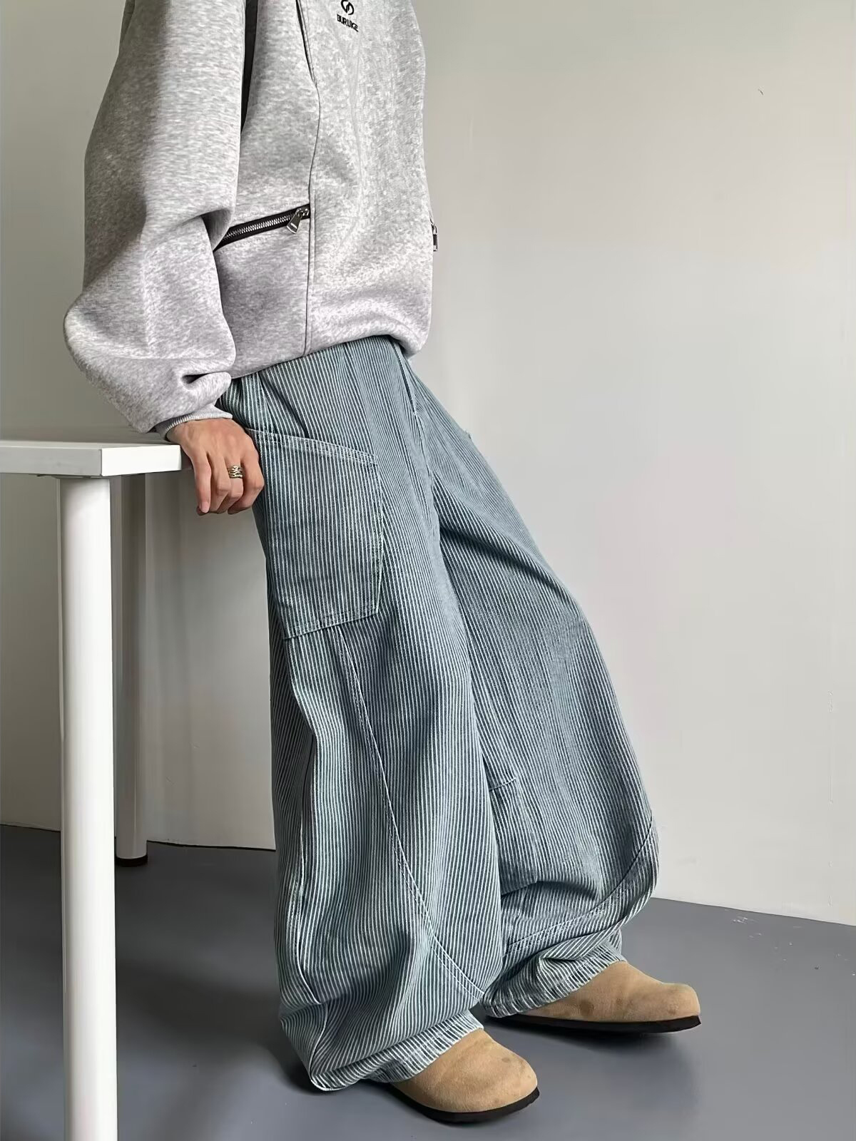 Retro Vertical Striped Wide-leg Jeans