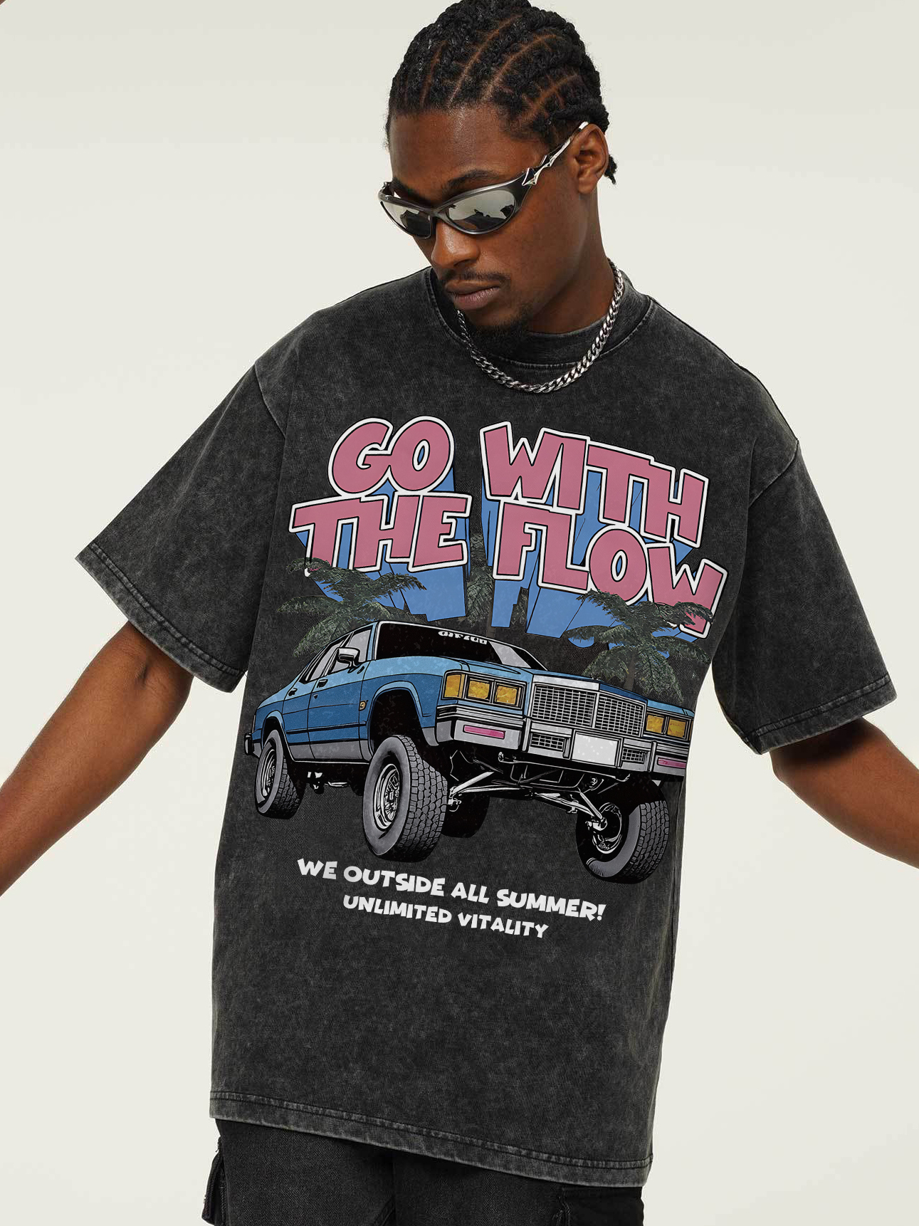 Heavyweight Vintage Automotive Art Print T-shirt for Vacation Style