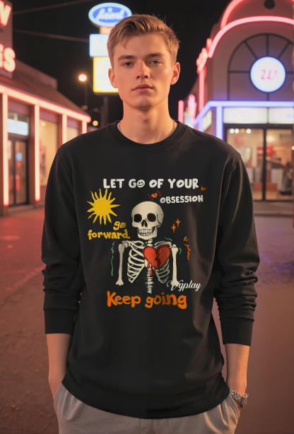 Keep Going Skull Print Long-sleeved Cotton T-shirt