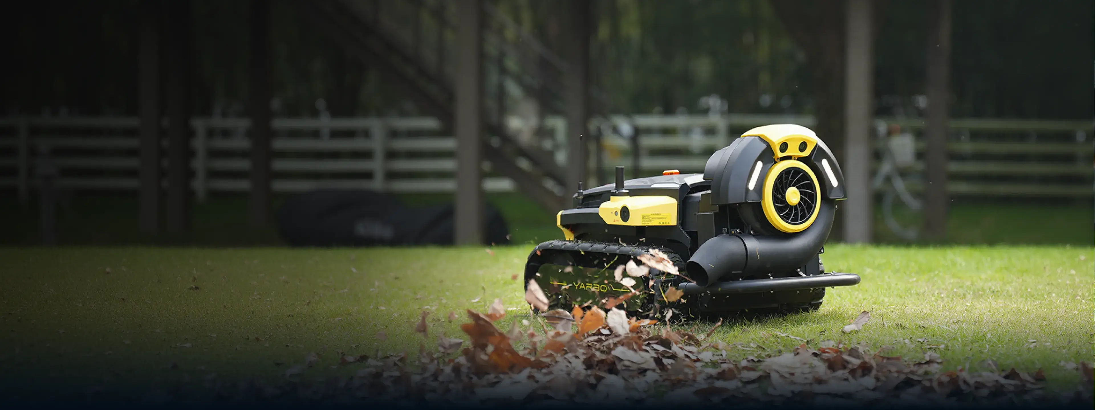 {"default":"robotic leaf blower"}
