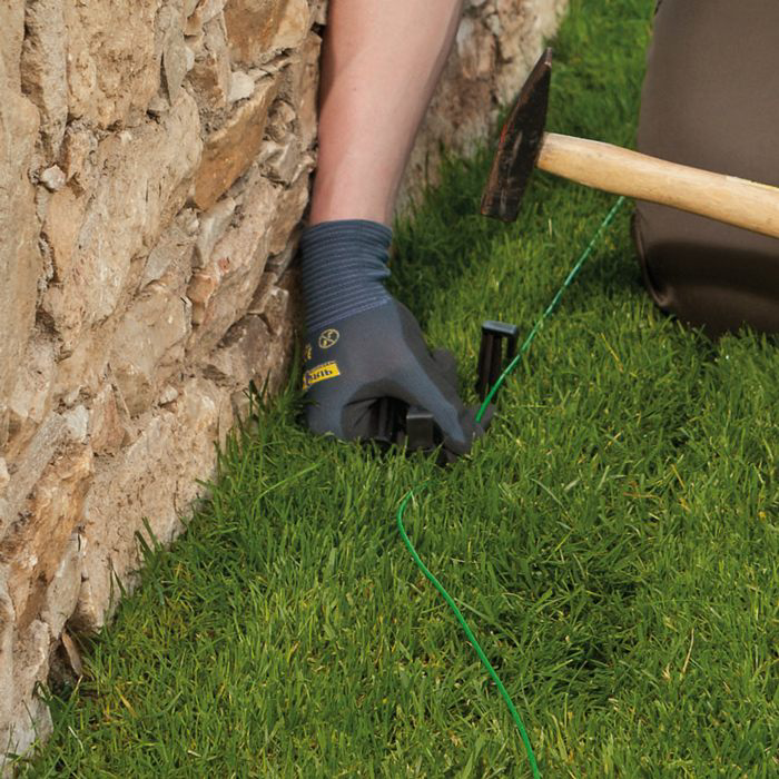 Lawn boundary Wire installation for Robot Lawn Mowers