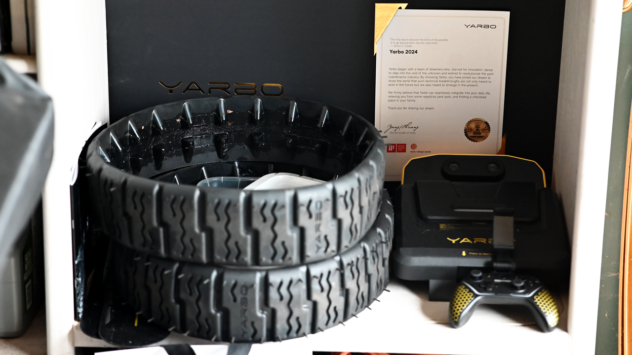 Jim Macdonald's dedicated Yarbo accessories & certification documents area