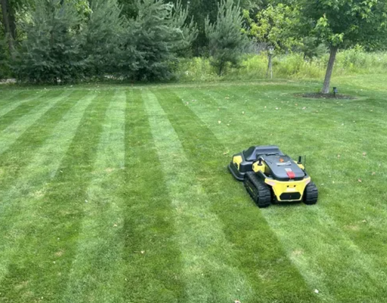 Yarbo Lawn Mower Capabilities 