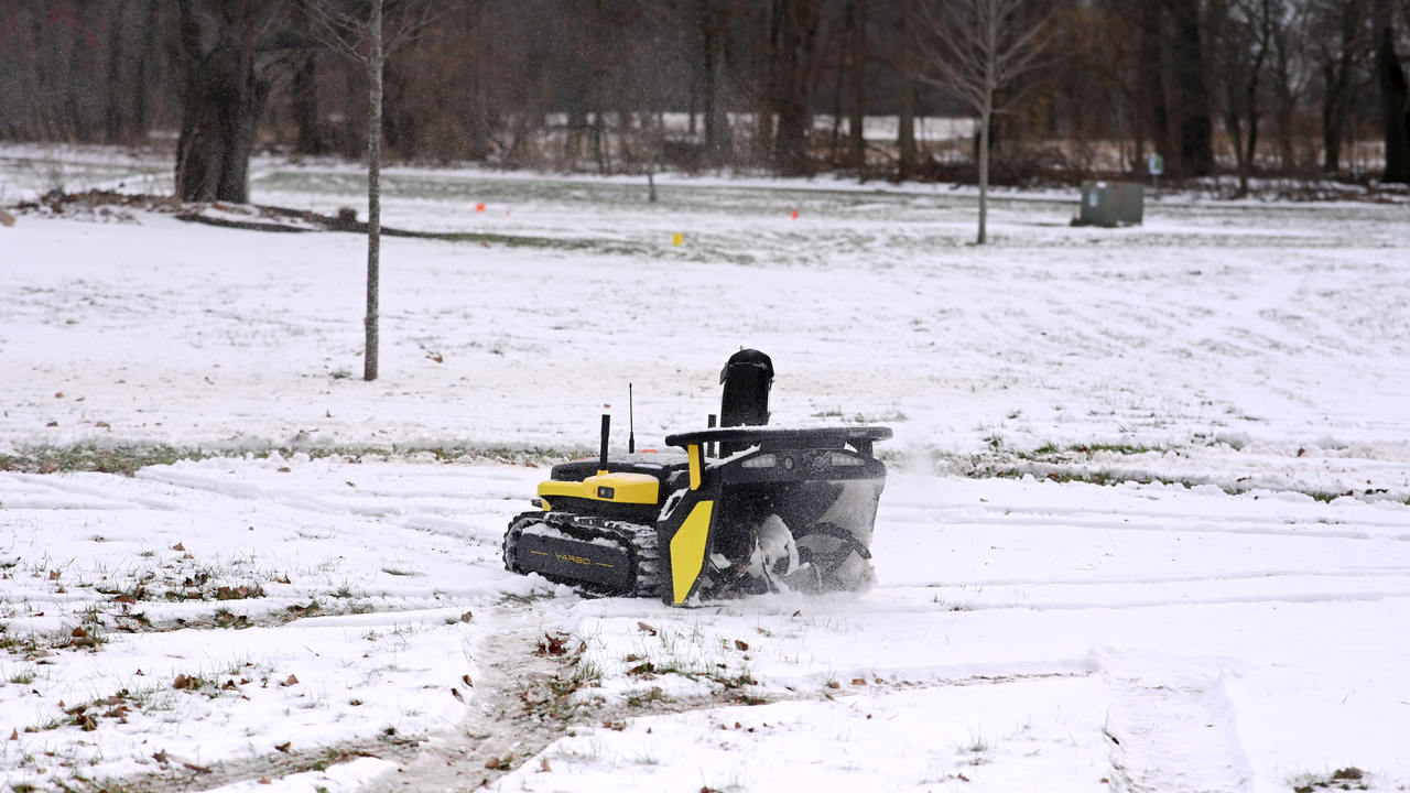 Yarbo Blowing Snow Autonomously