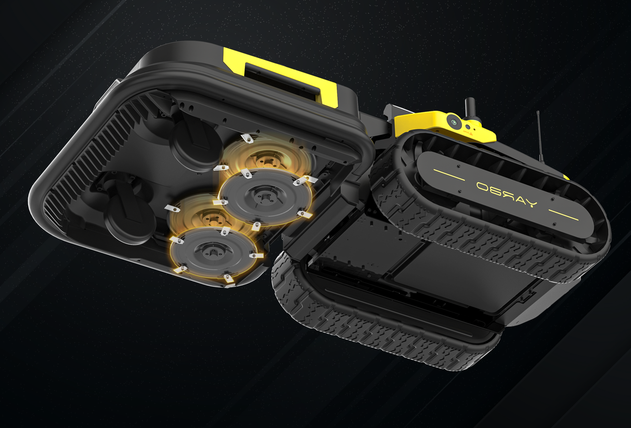 Placement of robot lawn mower blades