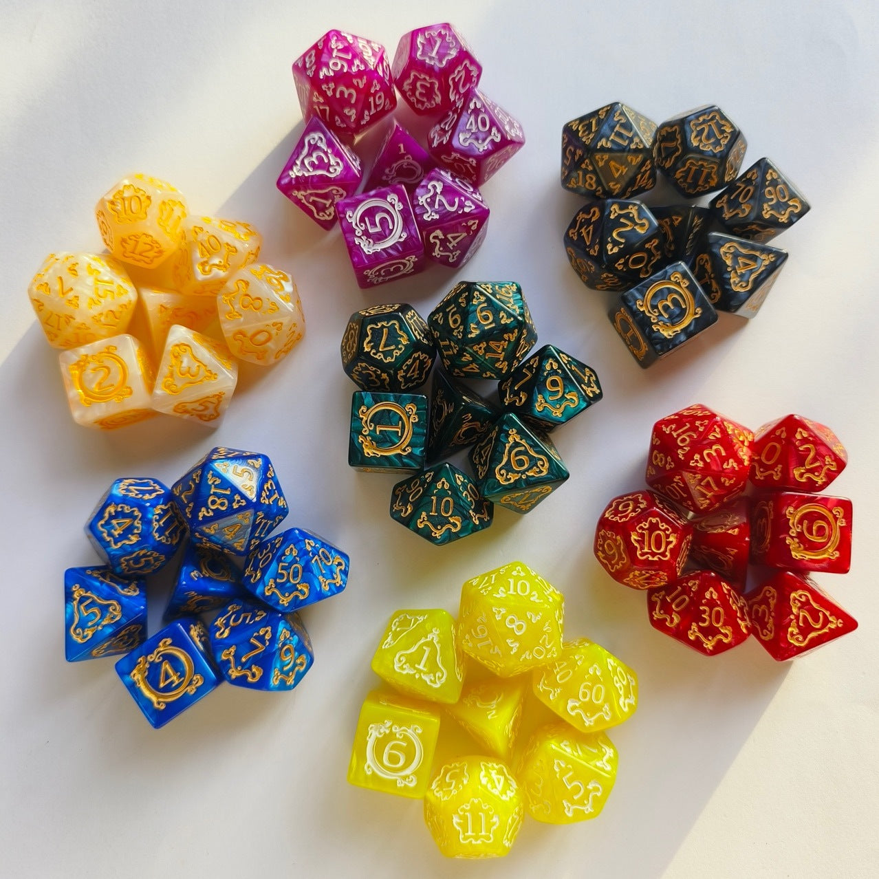 【美品】DICE SHOWDOWN 2025 NEW Dragon Dice Set – Dice Legend