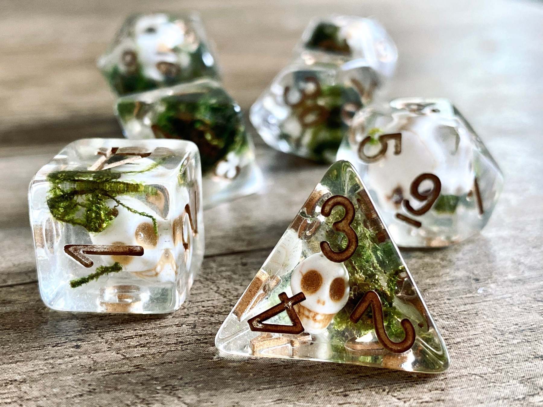 Undead Skull Dice Set (Give away a random dice set)