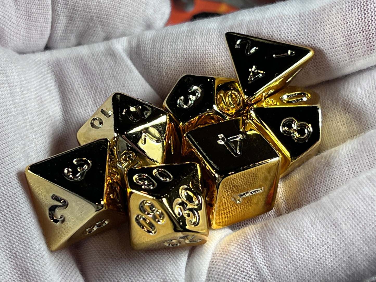 Gold Chrome DnD Dice Set (Give away a random dice)