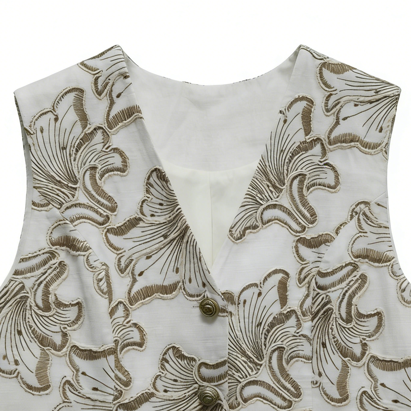 Chic White Embroidered Outfit - V-Neck Waistcoat & High Waist Shorts  A41639+K-41678A