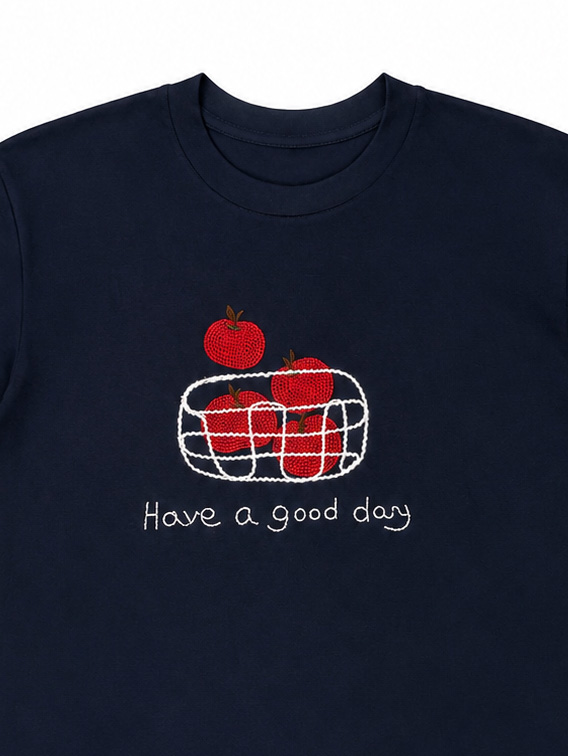 Women's Apple Graphic T-Shirt 1515