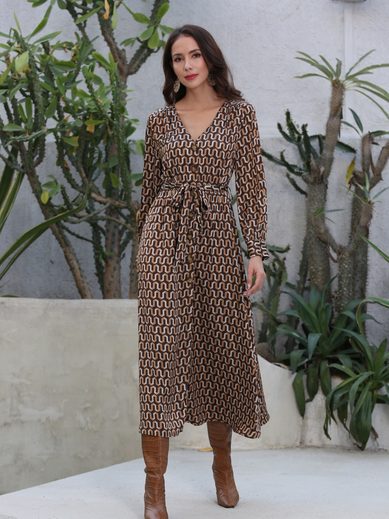 Women’s Geometric Print V-Neck Tie Waist Slit Midi Dress W-31429