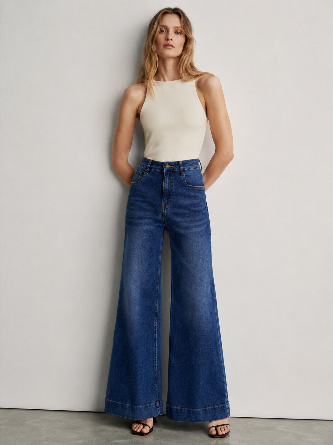 Women's Mid Wash High Waist Flare Leg Denim Pants ZY6038