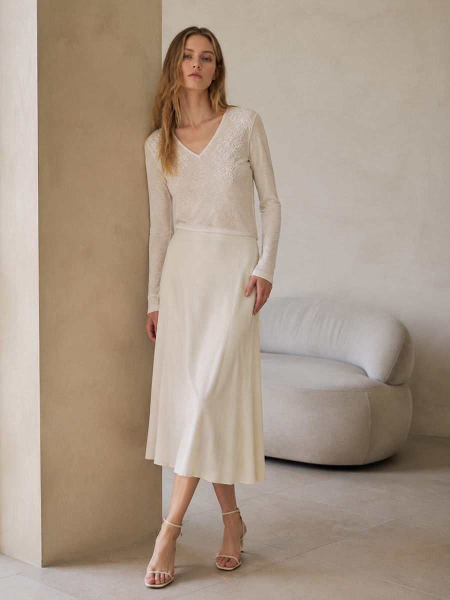 Women Off‑White Linen‑Texture V‑Neck Long Sleeve Top W-39556