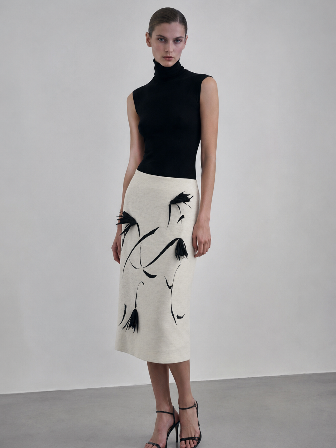 Women's Oriental Ink Painting Tassel Pencil Skirt - Beige High Waist Bodycon Midi Skirt  SZLA-320003