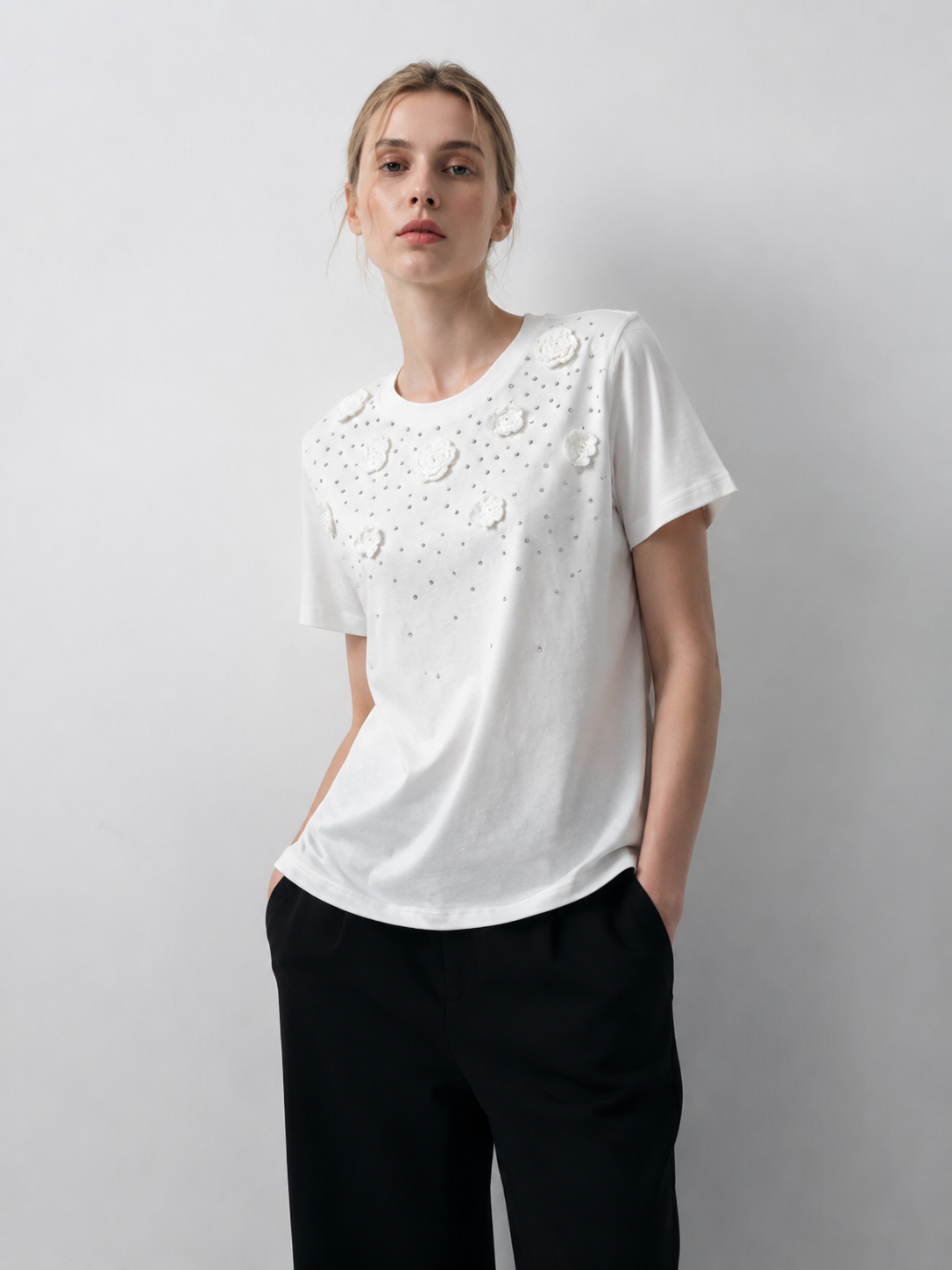 Summer White Tee with 3D Crochet Flowers and Rhinestones Short Sleeve Top M-40142-7