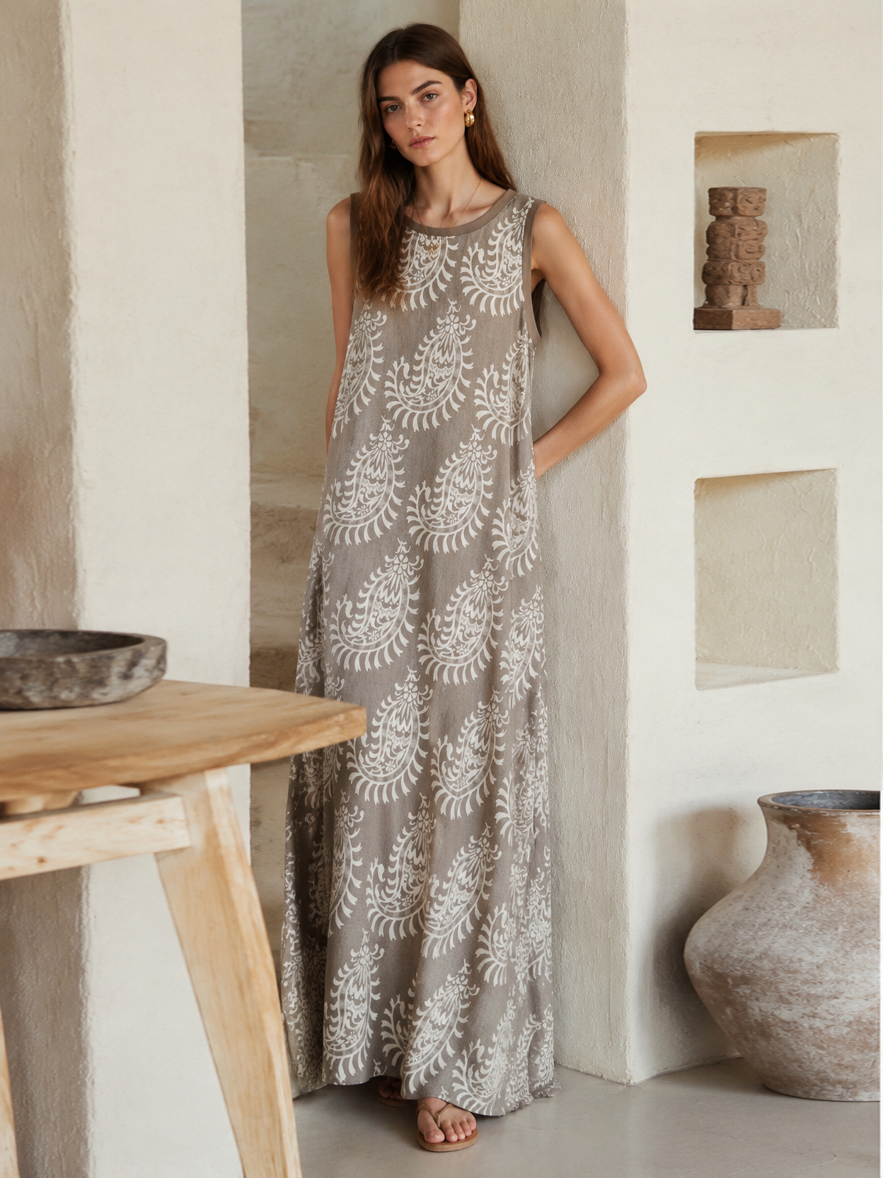 Women’s Sleeveless Paisley Resort Maxi Dress AN-620043