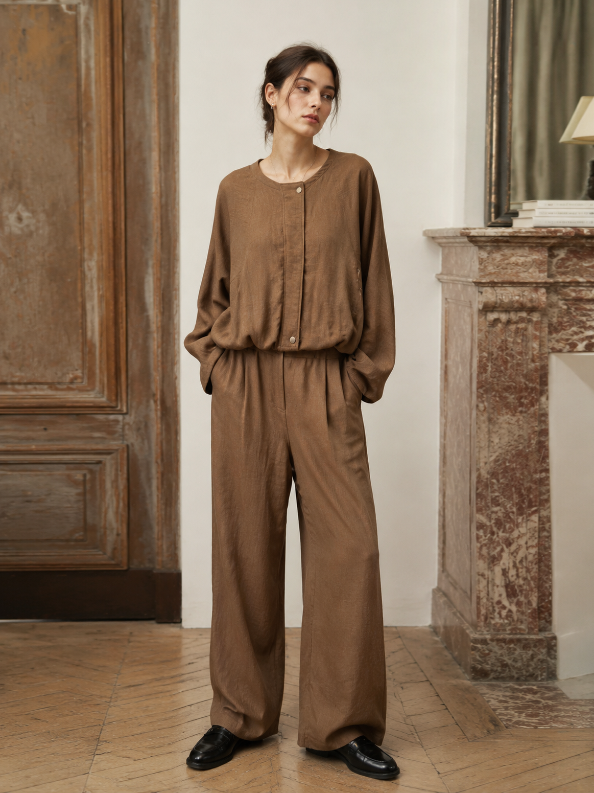 Minimalist Linen Cropped Bomber Jacket with Elastic Hem LA-710004