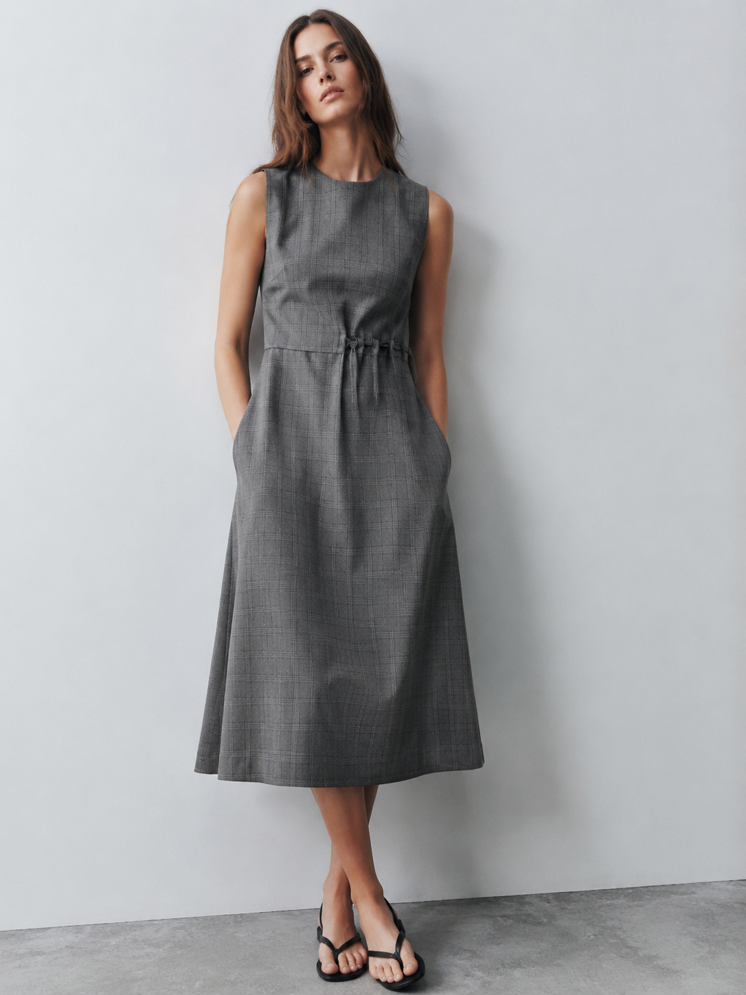 Minimalist Grey Plaid Sleeveless Dress - High Waist A-Line Casual  27939