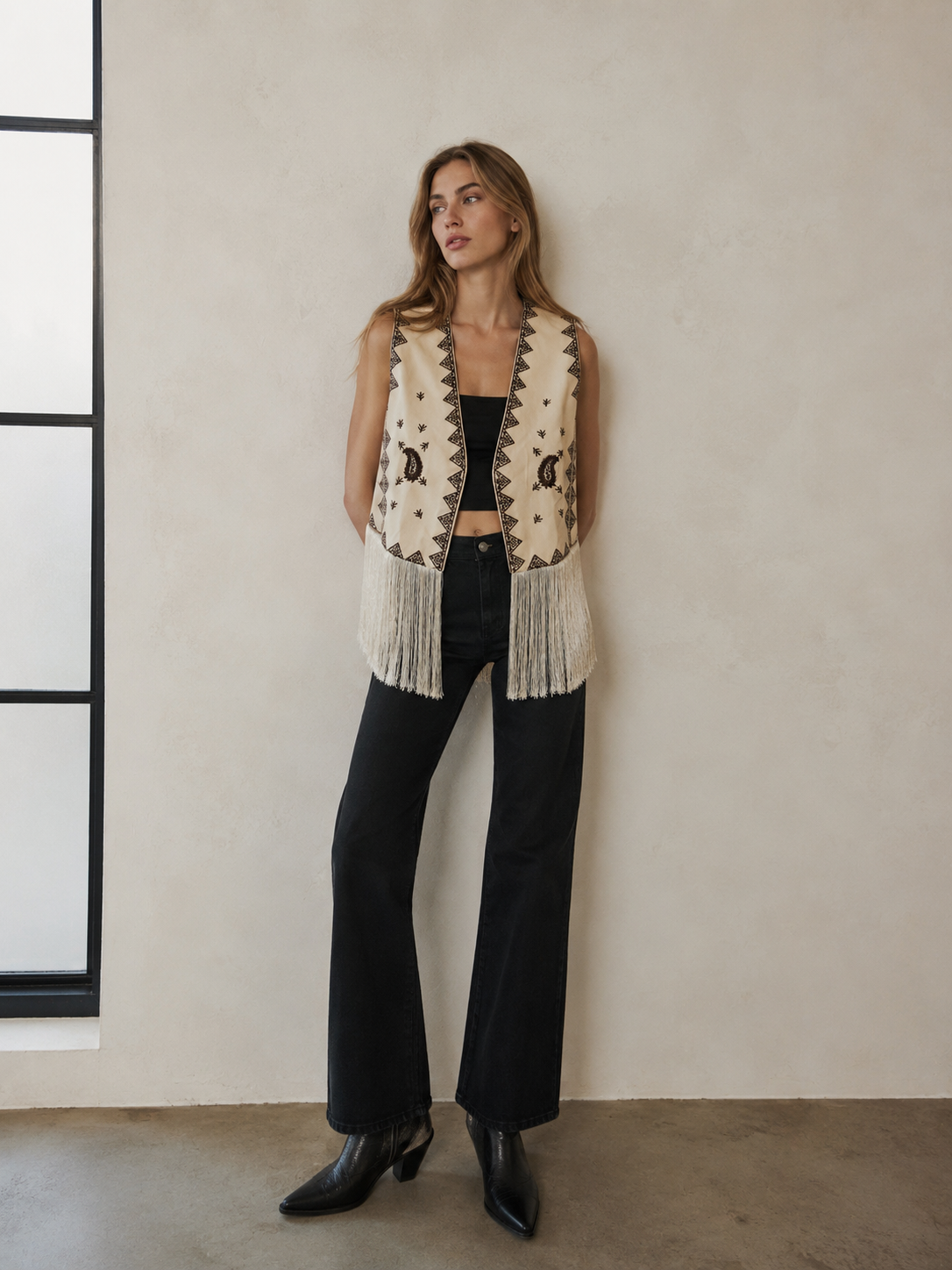 Boho Beige Fringe Vest - Paisley Embellished Sleeveless Outerwear for Vacation  MAN-980011