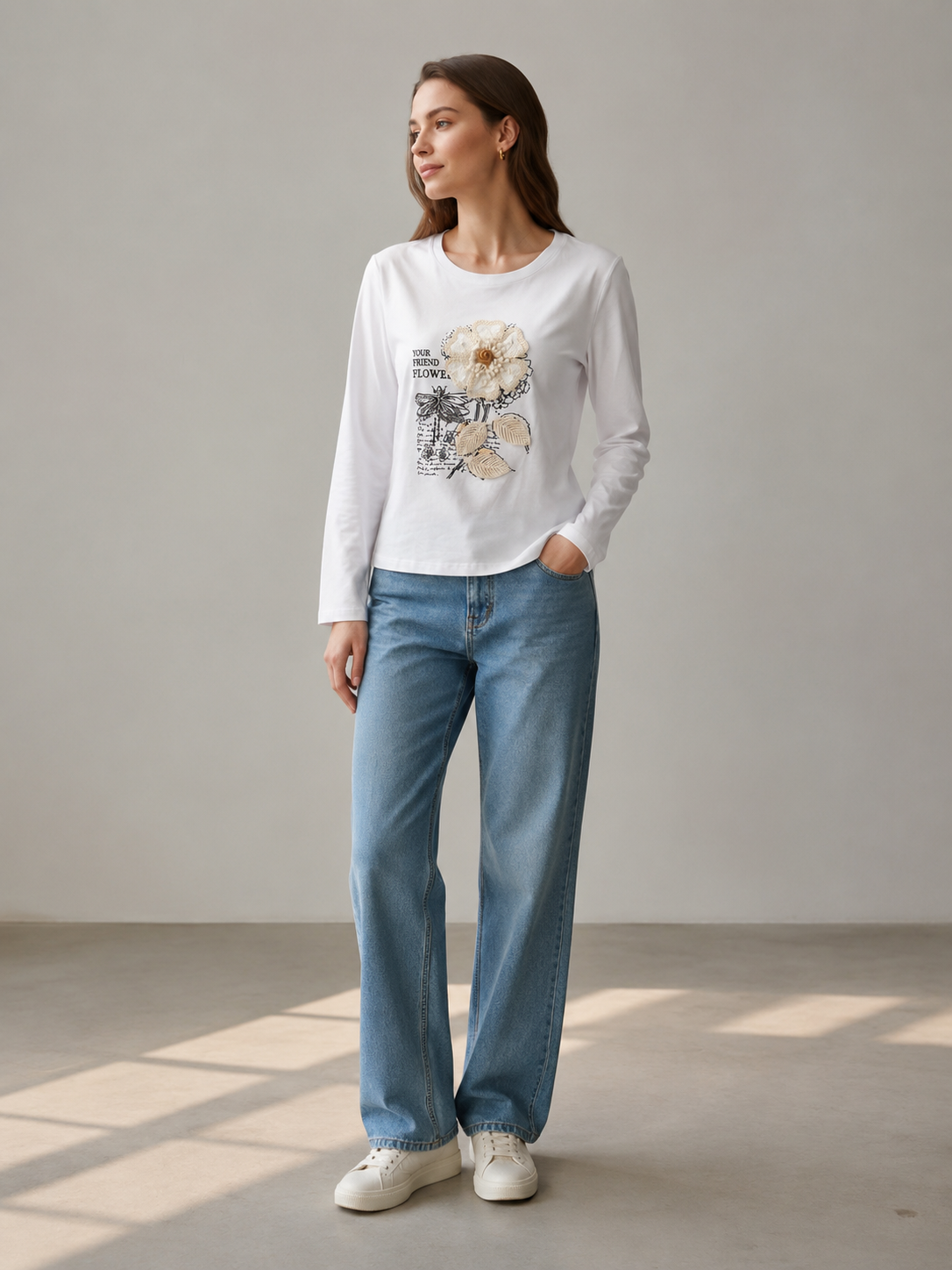 Women’s 3D Crochet Flower Graphic Long Sleeve Tee M-43254-2