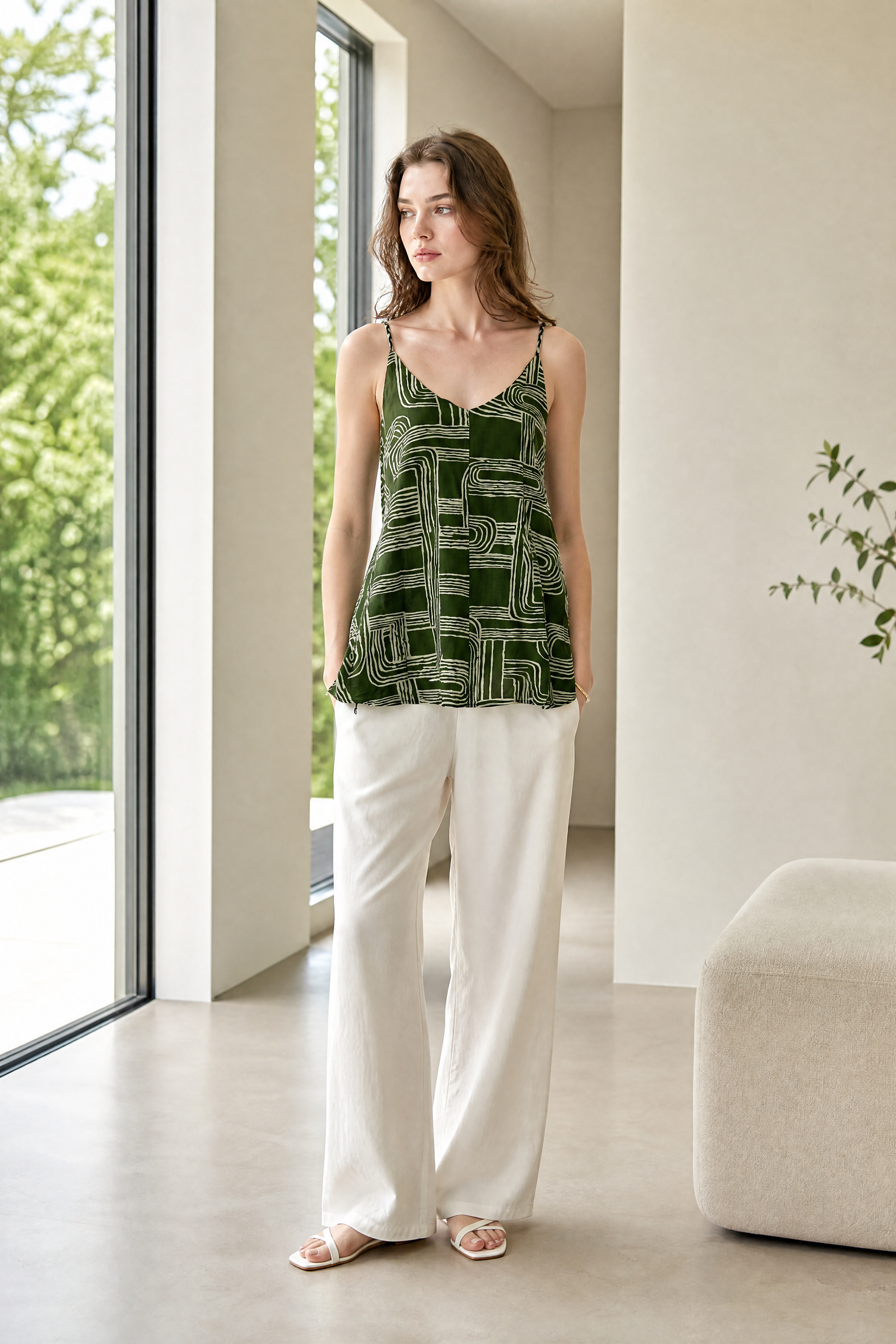 Women’s Geometric Print Spaghetti Strap Cami Top with Ruffle Hem 28011