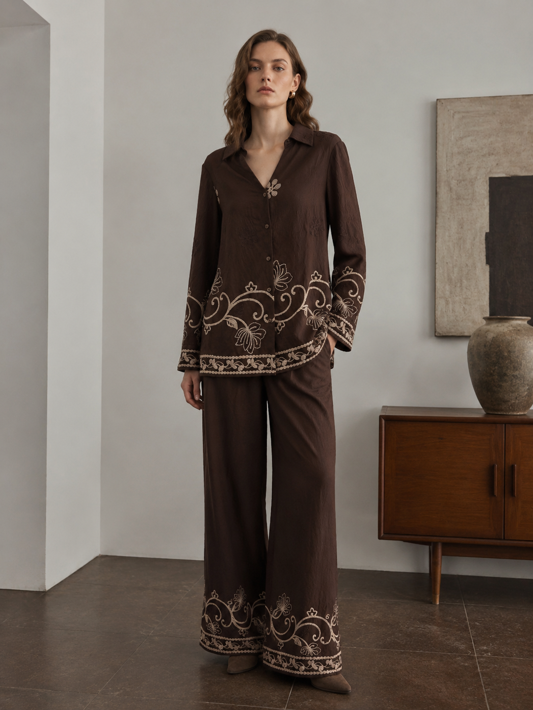 Dark‑Brown Bohemian Floral‑Embroidered Long‑Sleeve Blouse, Collared V‑Neck Loose‑Fit Shirt W-43455
