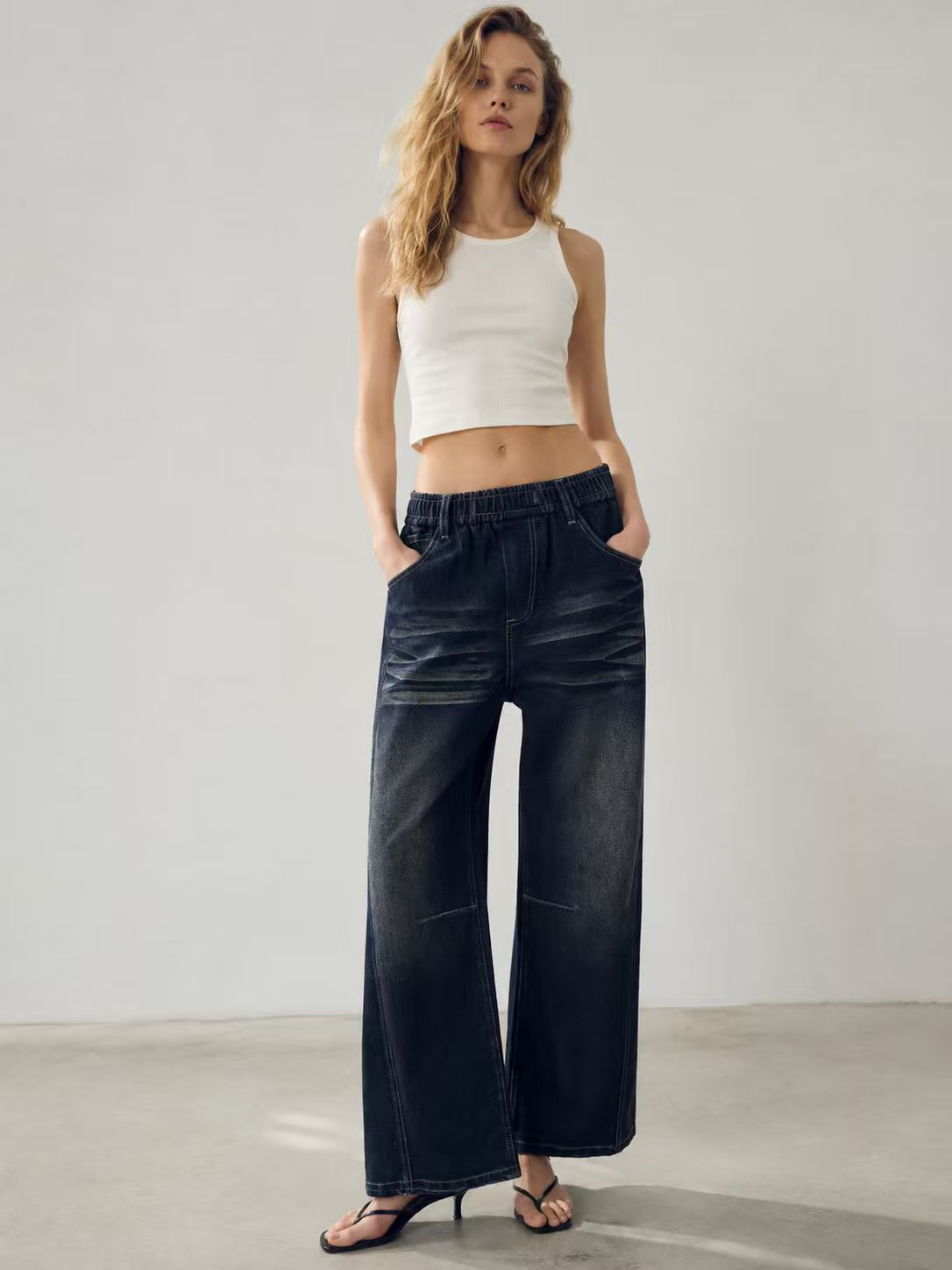 Women's Dark Wash Relaxed Fit Elastic Waist Wide Leg Denim Pants ZY6056