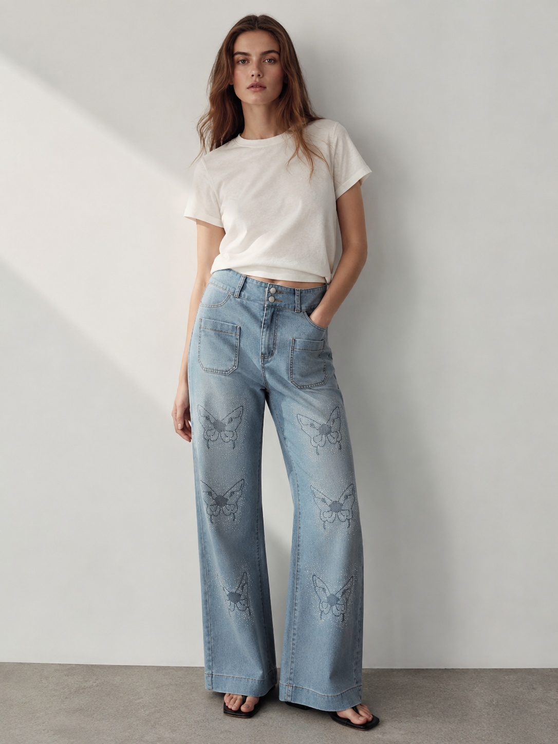 Women's Light Wash Butterfly Bling Straight Leg Jeans ZY6036