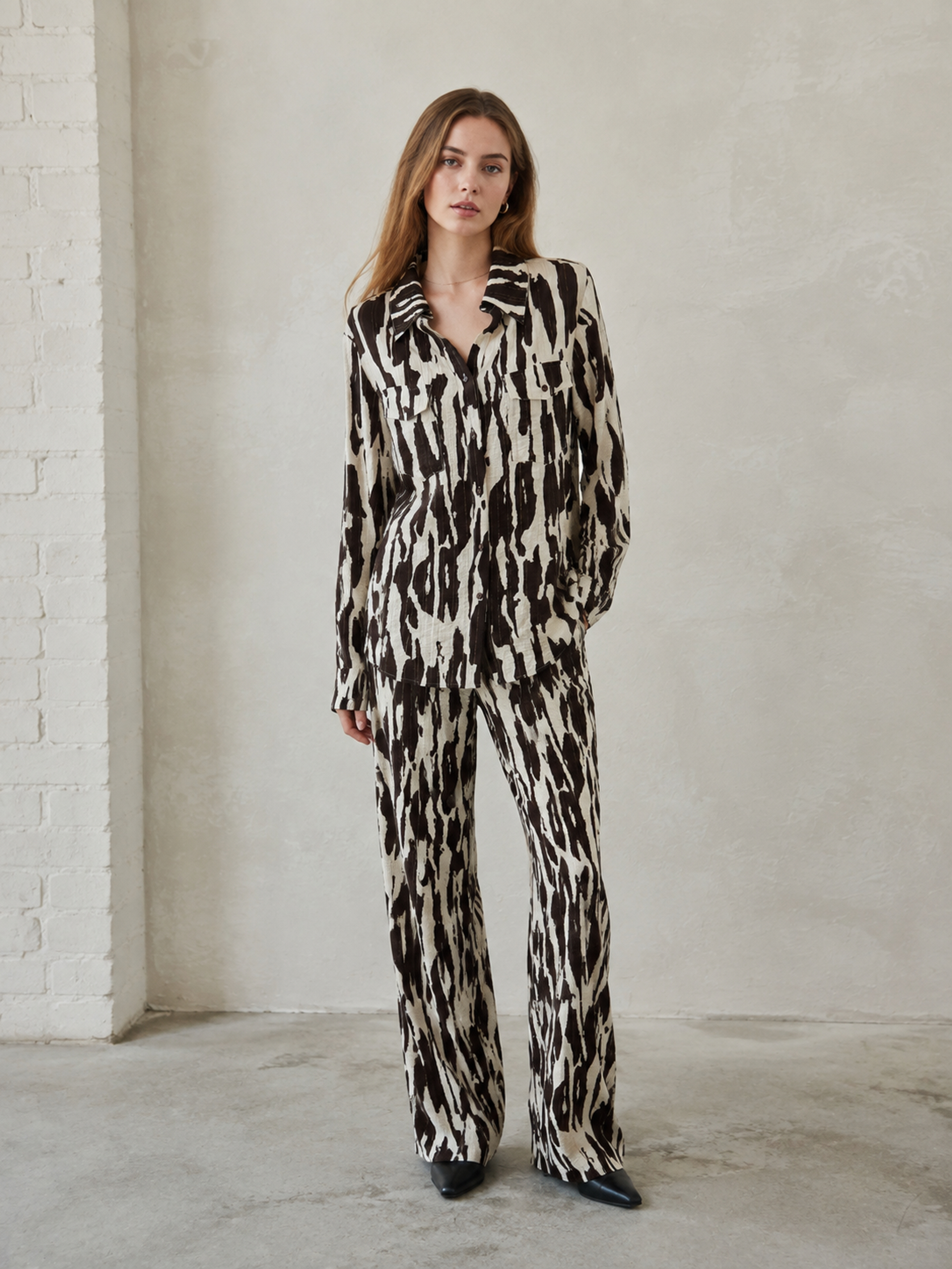 Relaxed Fit Animal Print Lapel Shirt With Double Chest Pockets Daily Casual Top W-43483