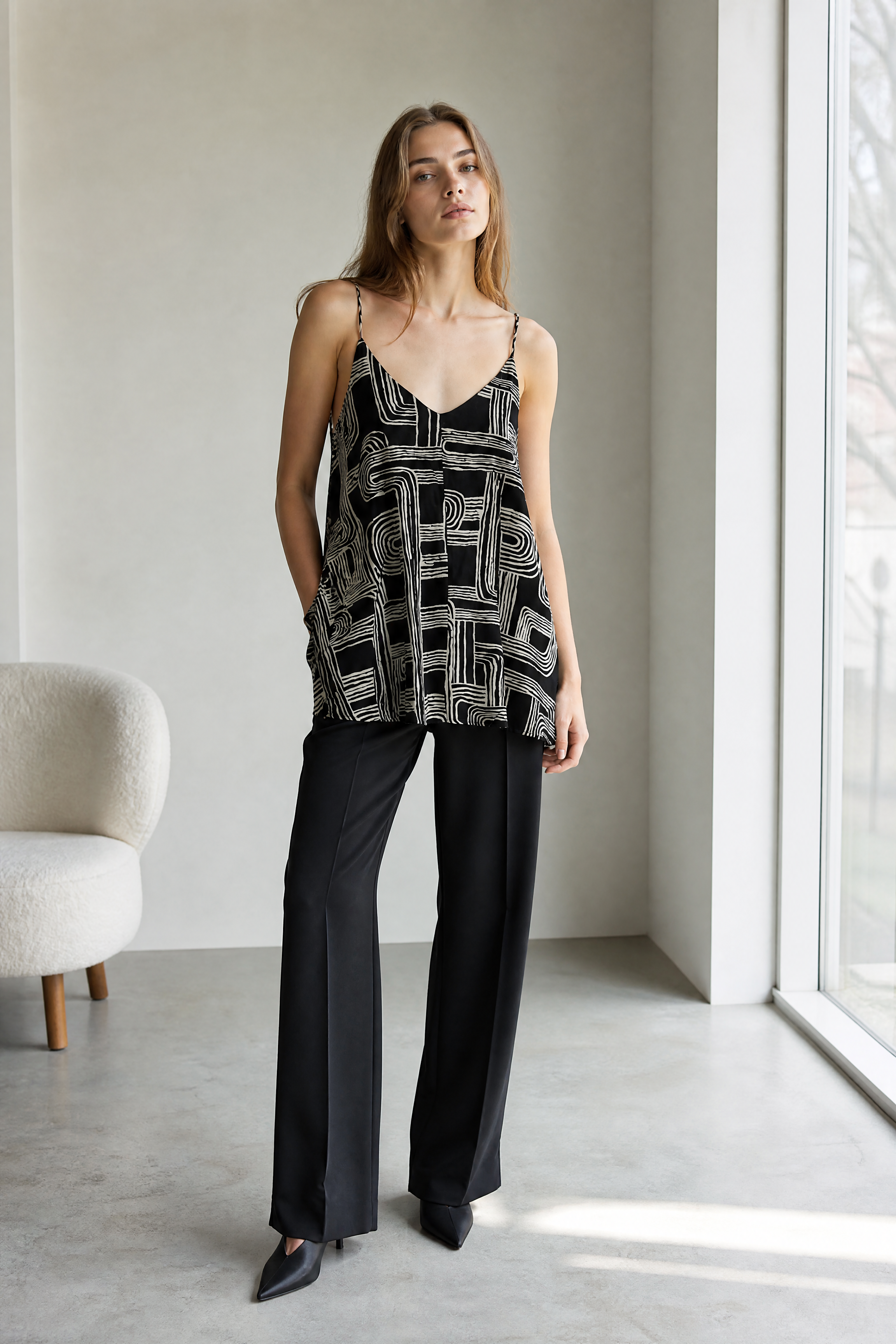 Women’s Geometric Print Spaghetti Strap Cami Top with Ruffle Hem 28011