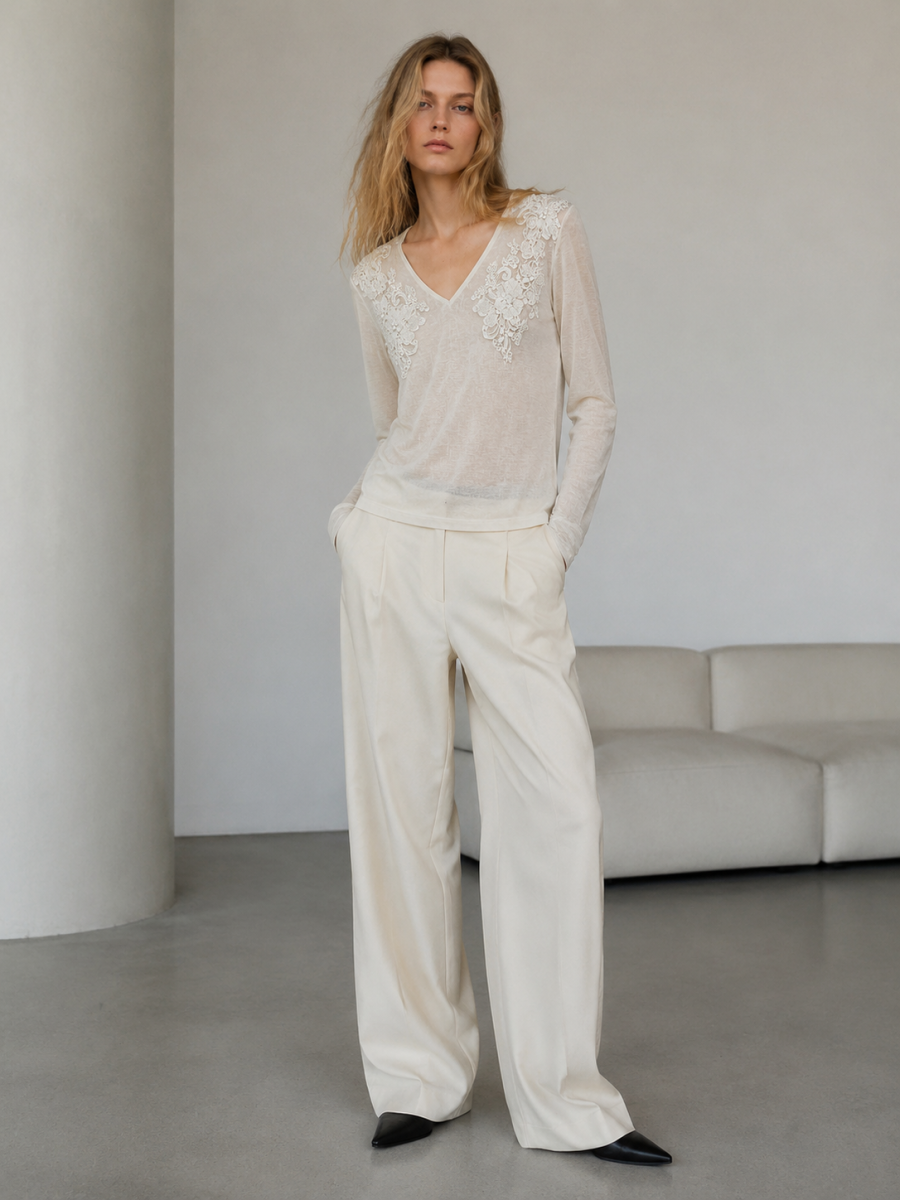 Women Off‑White Linen‑Texture V‑Neck Long Sleeve Top W-39556