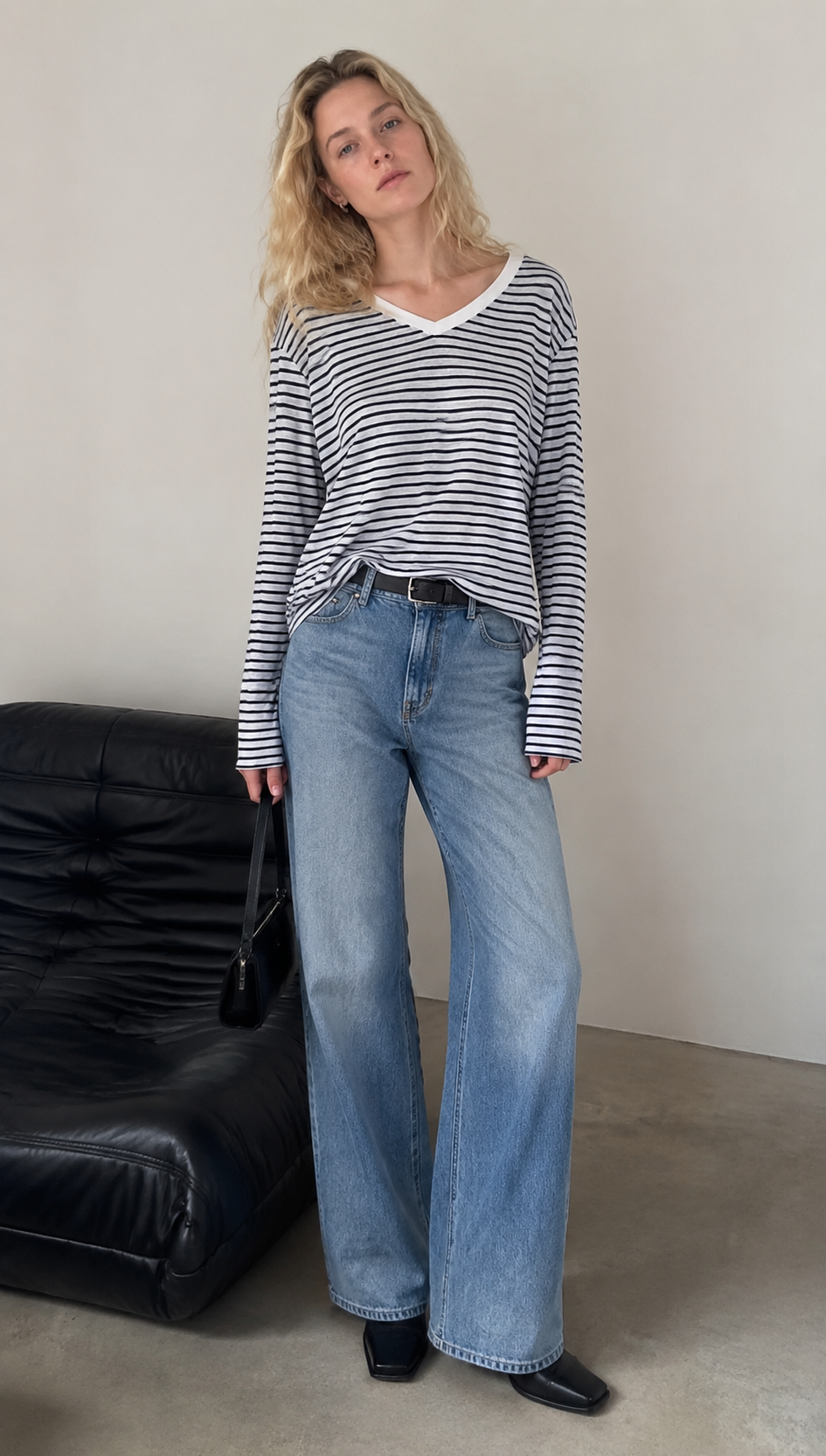 Women's Stripe V-Neck Long Sleeve T-Shirt - Soft Knit Top  AN-710004