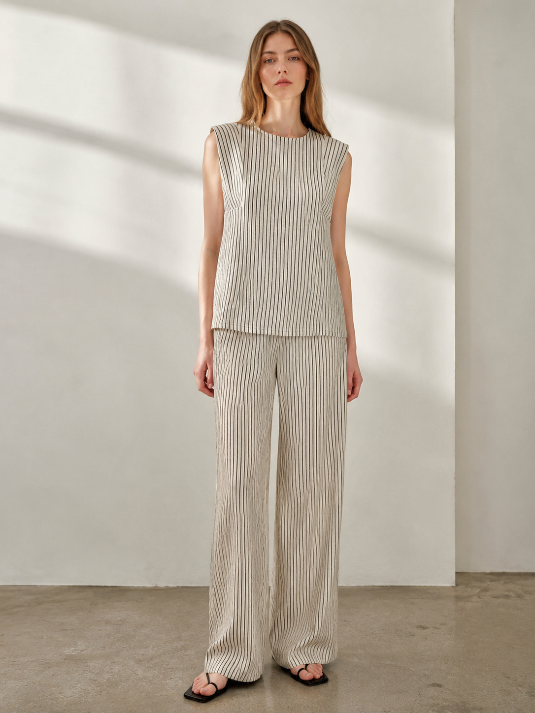 Classic Striped Sleeveless Top - High-Waisted Pairing Essential  D-42219