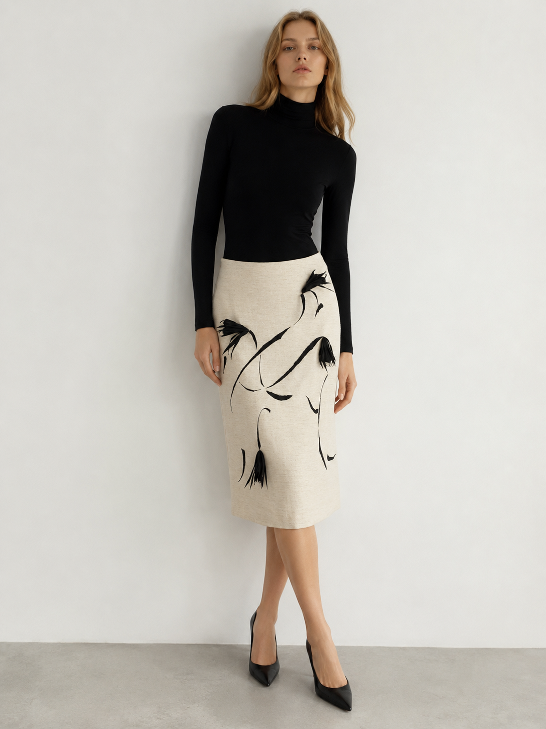 Women's Oriental Ink Painting Tassel Pencil Skirt - Beige High Waist Bodycon Midi Skirt  SZLA-320003