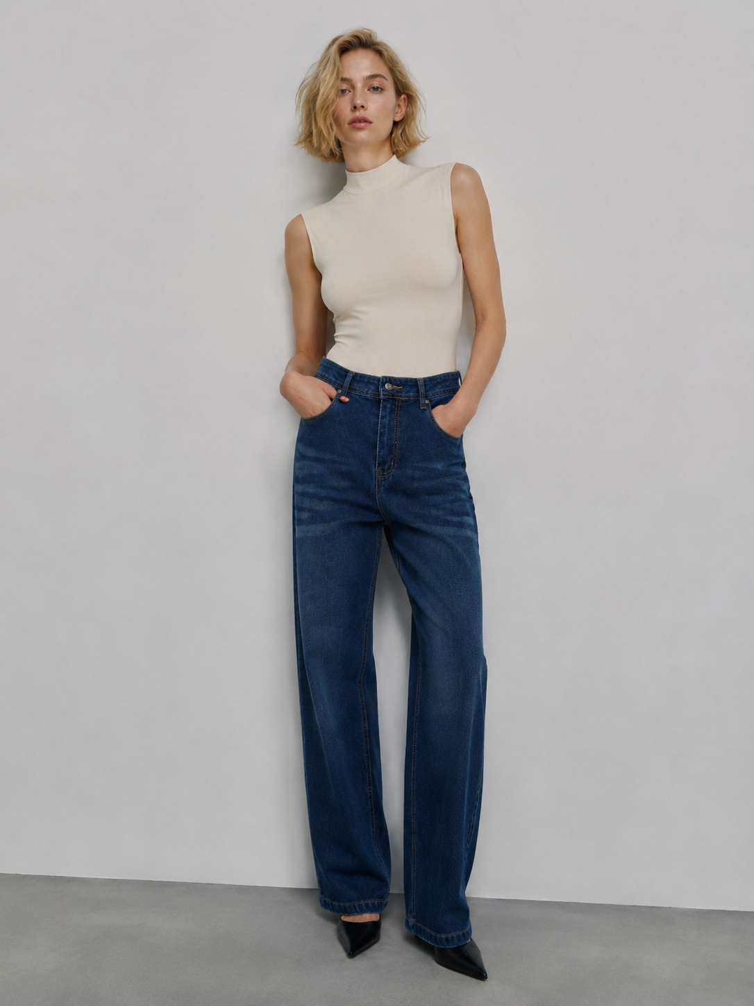 Classic Dark Blue Straight Jeans for Women Slimming High Waist Stretch Denim YZ5011