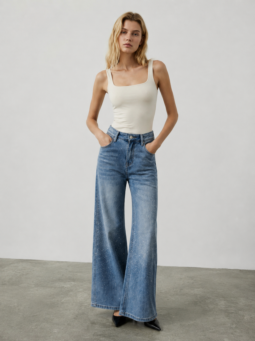 Premium Crystal Embellished Flare Jeans Women High Rise Statement Wash Denim ZY6025