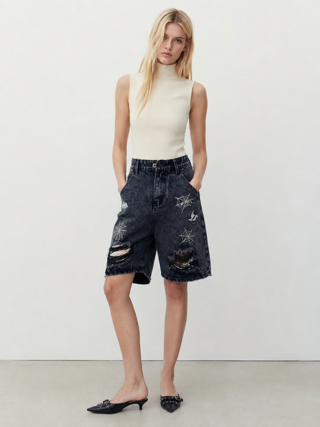 2K Streetwear Spider Web Graphic Ripped Jeans Shorts Baggy Denim Jorts ZY6080