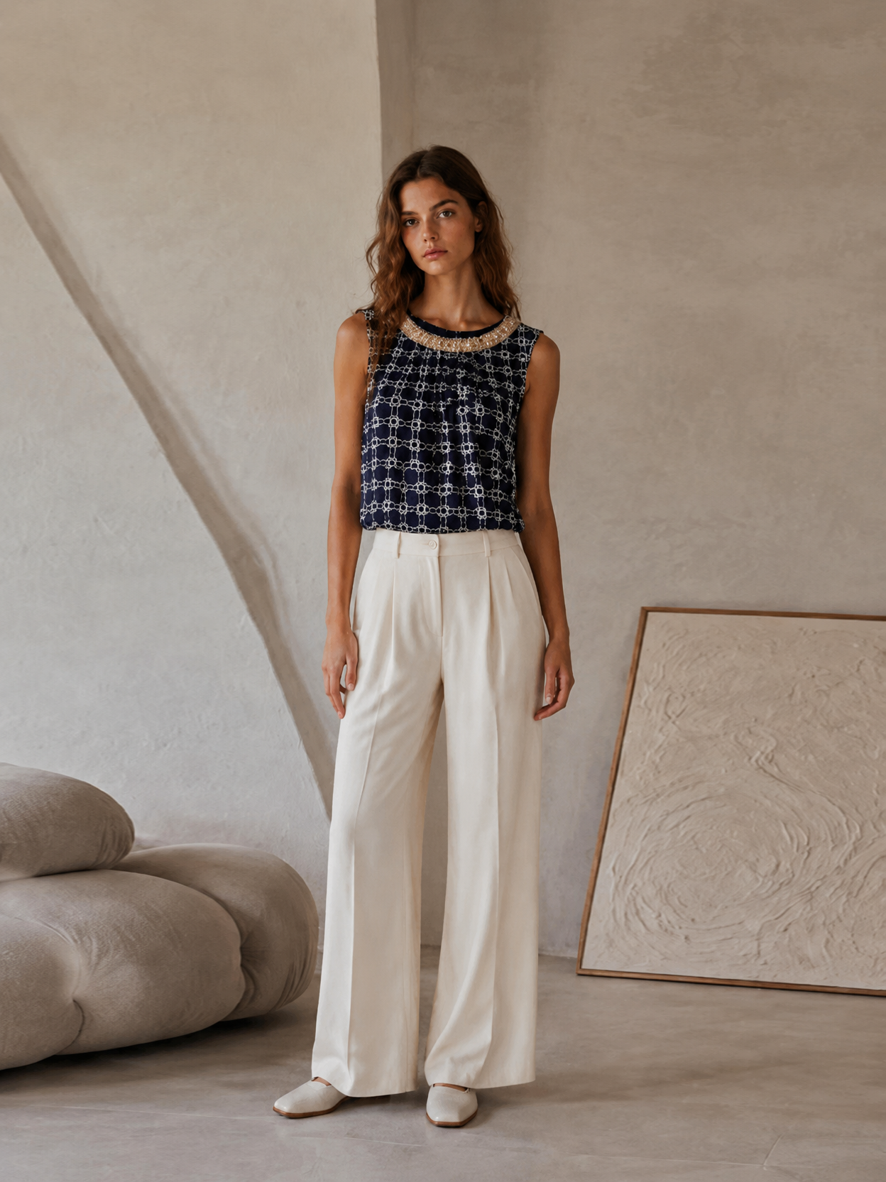  Trending Geometric Embroidered Sleeveless Top for Women AN-710021