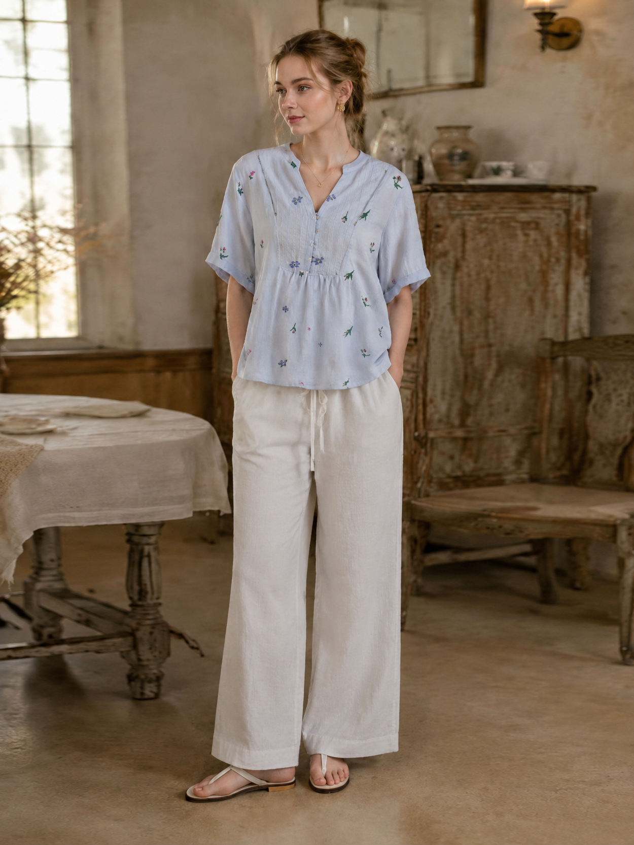 Minimalist Floral Embroidered Linen-Blend Top for Women AN-750003