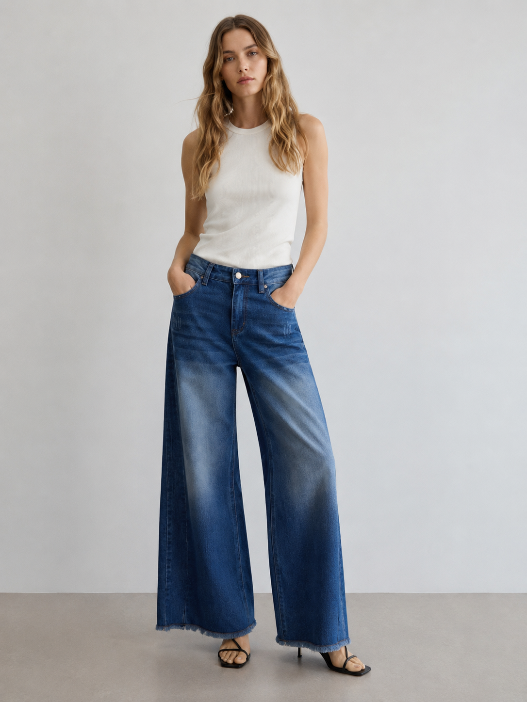 High Waist Wide Leg Frayed Hem Jeans ZY6033