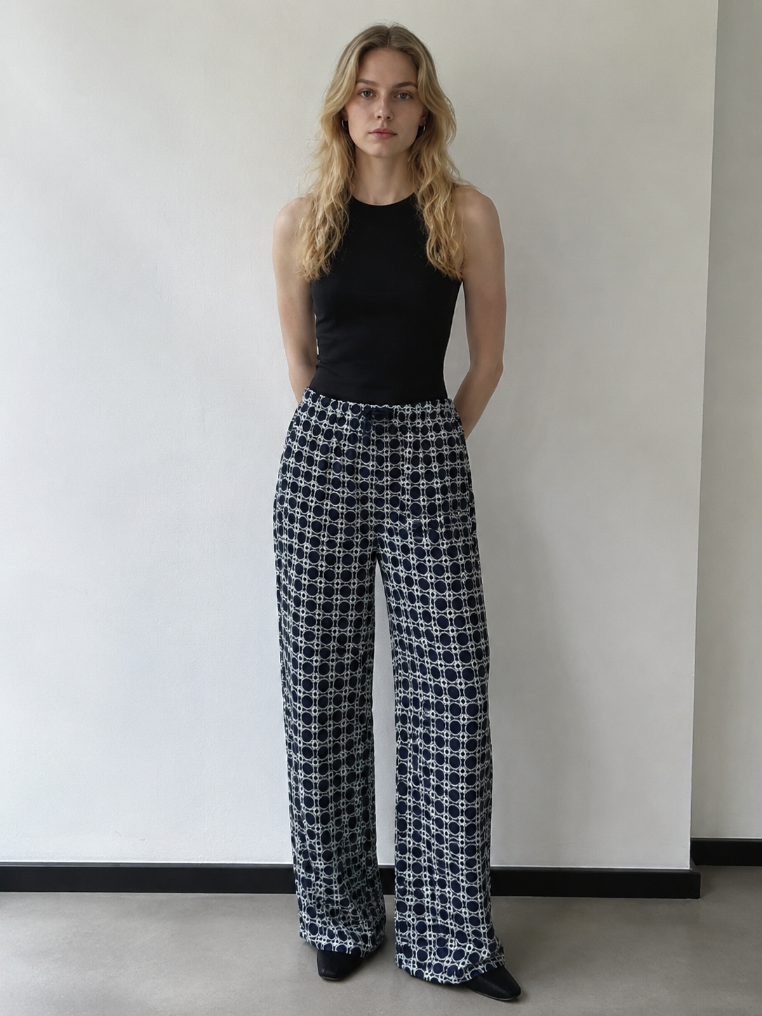Women's Navy Geometric Circle Print Wide Leg Pants - Drawstring Waist Trousers  AN-710013