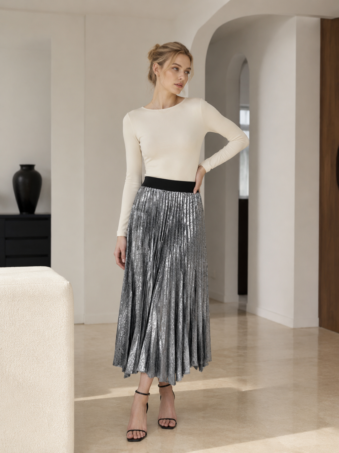 Silver Metallic Pleated Midi Skirt W-35616
