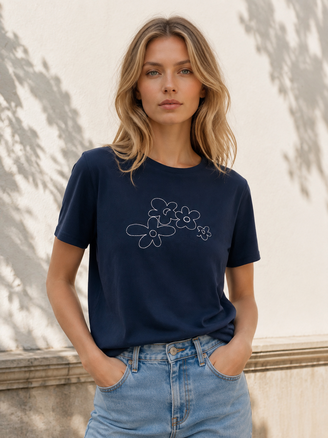 Women's Minimal Flower Line-Art T-Shirt 2904
