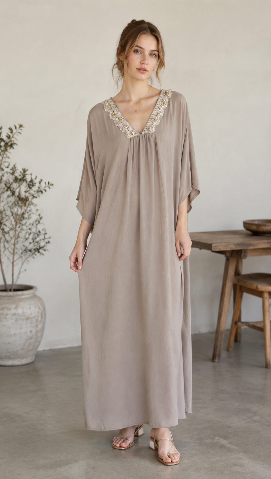 Linen-Blend Kaftan Dress with Shell & Lace Neckline LA-810005