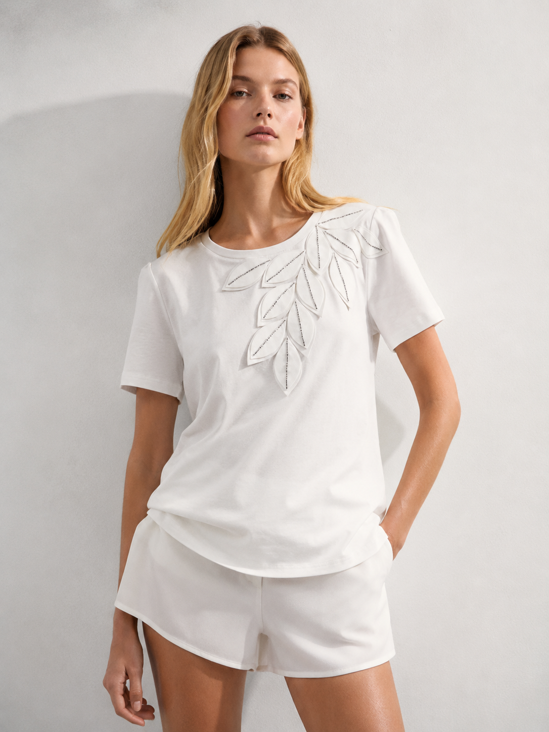 Women's Silver Beaded Floral Leaf Patchwork Short Sleeve Cotton Tee M-40524-2